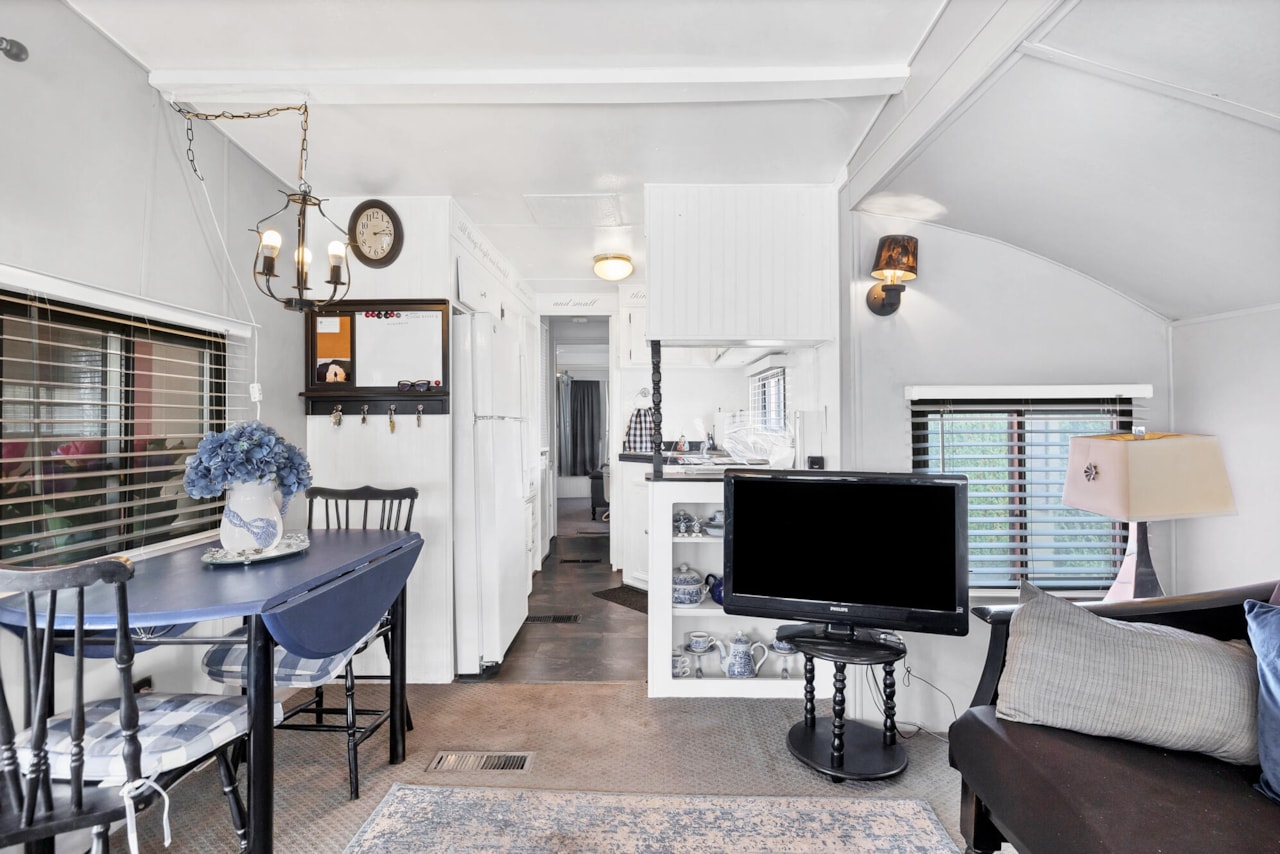 1225 N Dixie Downs #29 St George, UT 84770 home for sale, MLS#25-265882 - Erika Rogers Photo 6