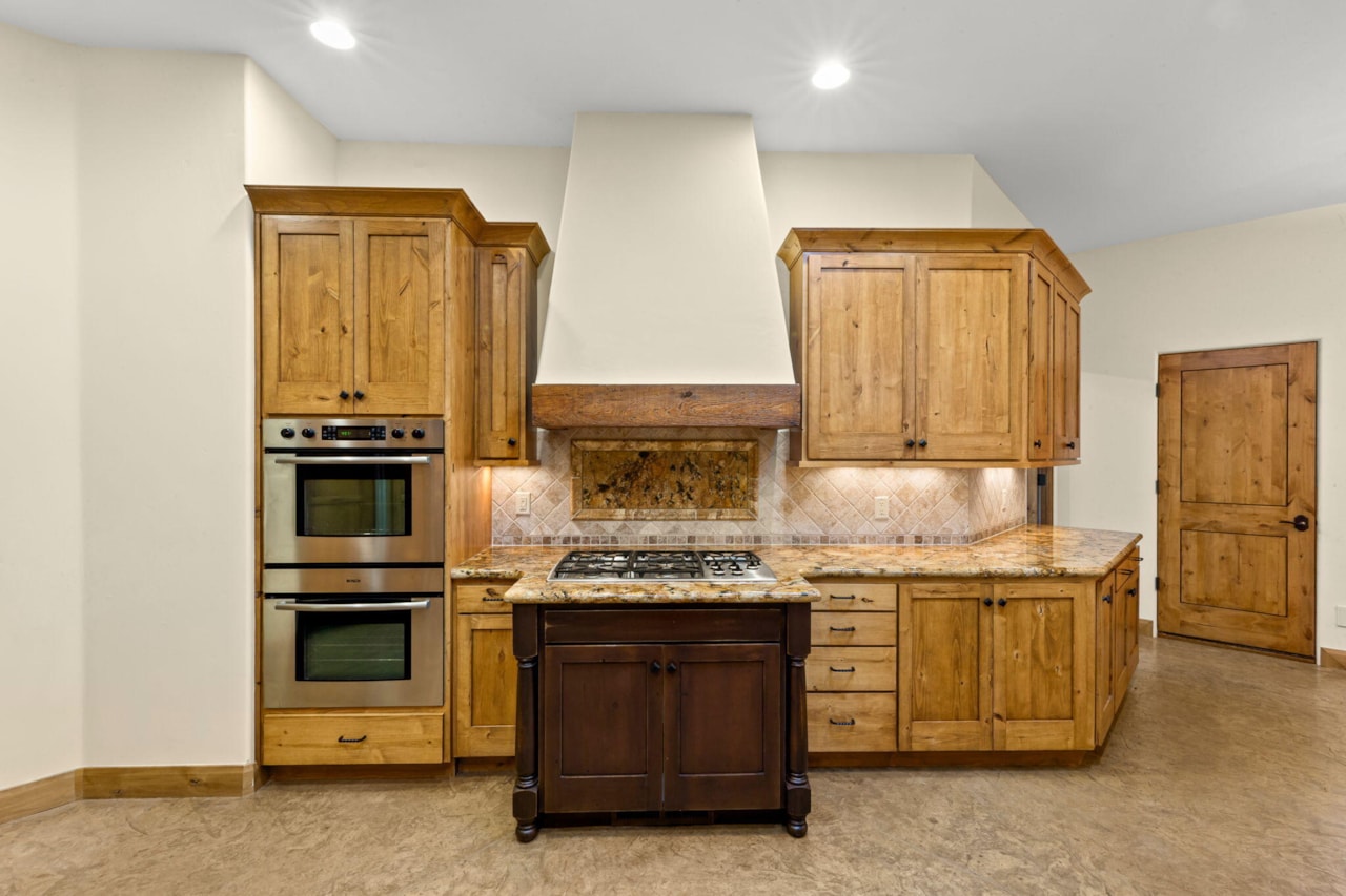 3052 N Snow Canyon Parkway #114 St George, UT 84770 home for sale, MLS#25-266736 - Erika Rogers Photo 18