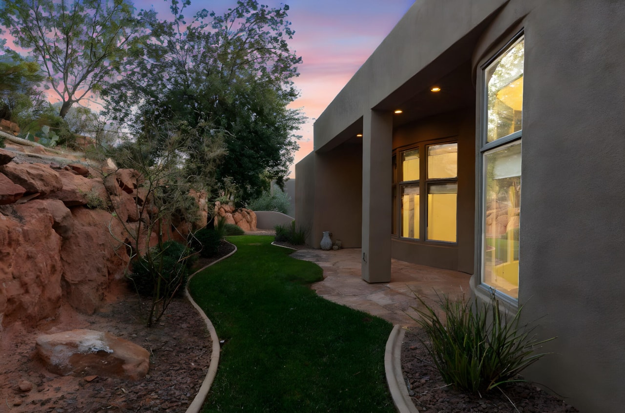 3052 N Snow Canyon Parkway #114 St George, UT 84770 home for sale, MLS#25-266736 - Erika Rogers Photo 38