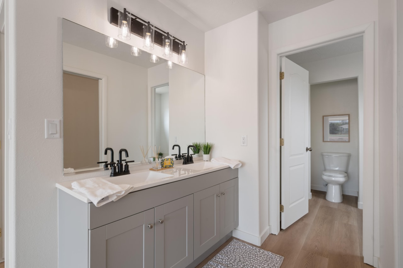 2958 Palmetto CIR St George, UT 84790 home for sale, MLS#25-264773 - Erika Rogers Photo 17