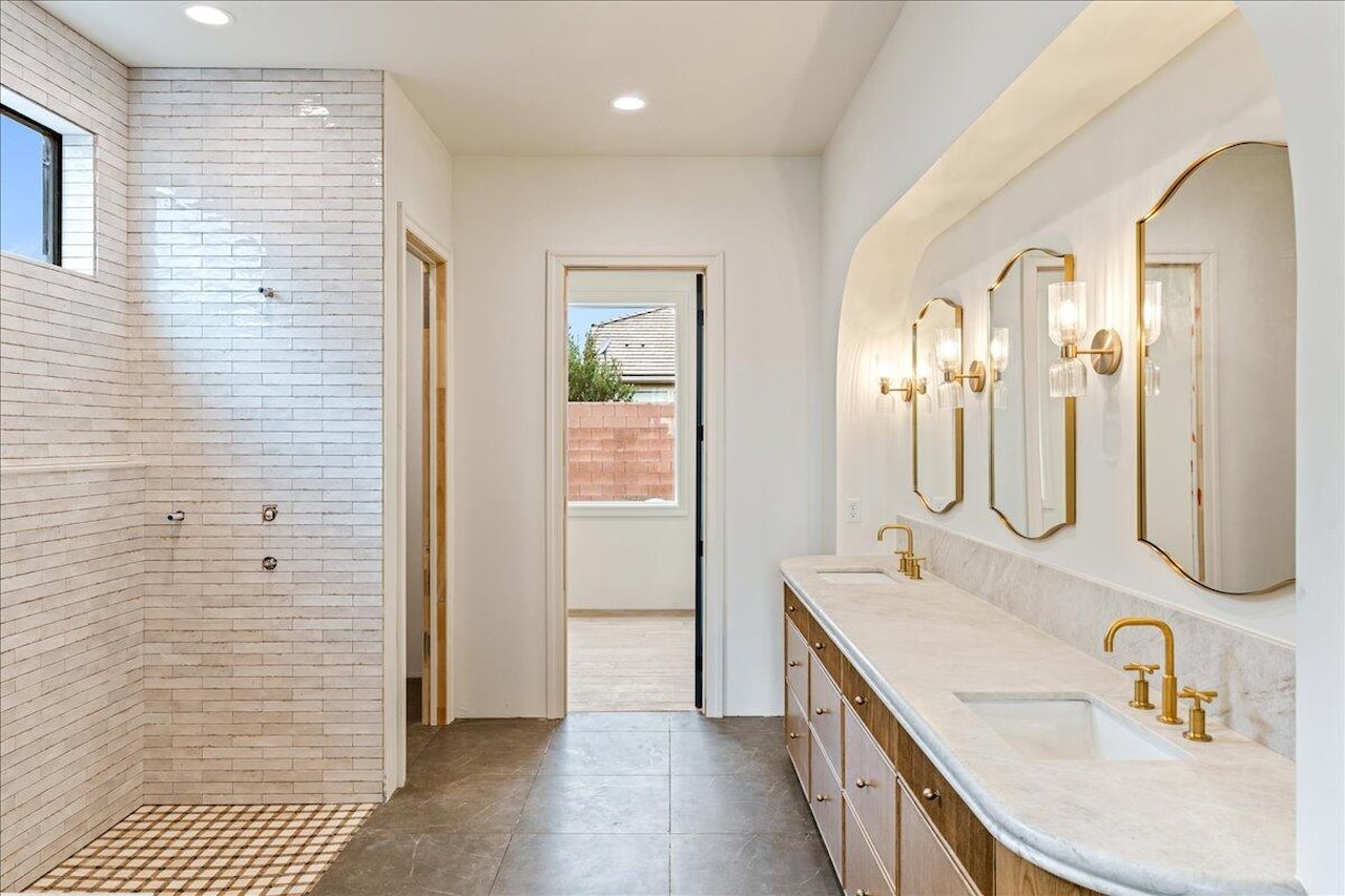 4848 S Homestead Way Washington, UT 84780 home for sale, MLS#25-266794 - Erika Rogers Photo 26