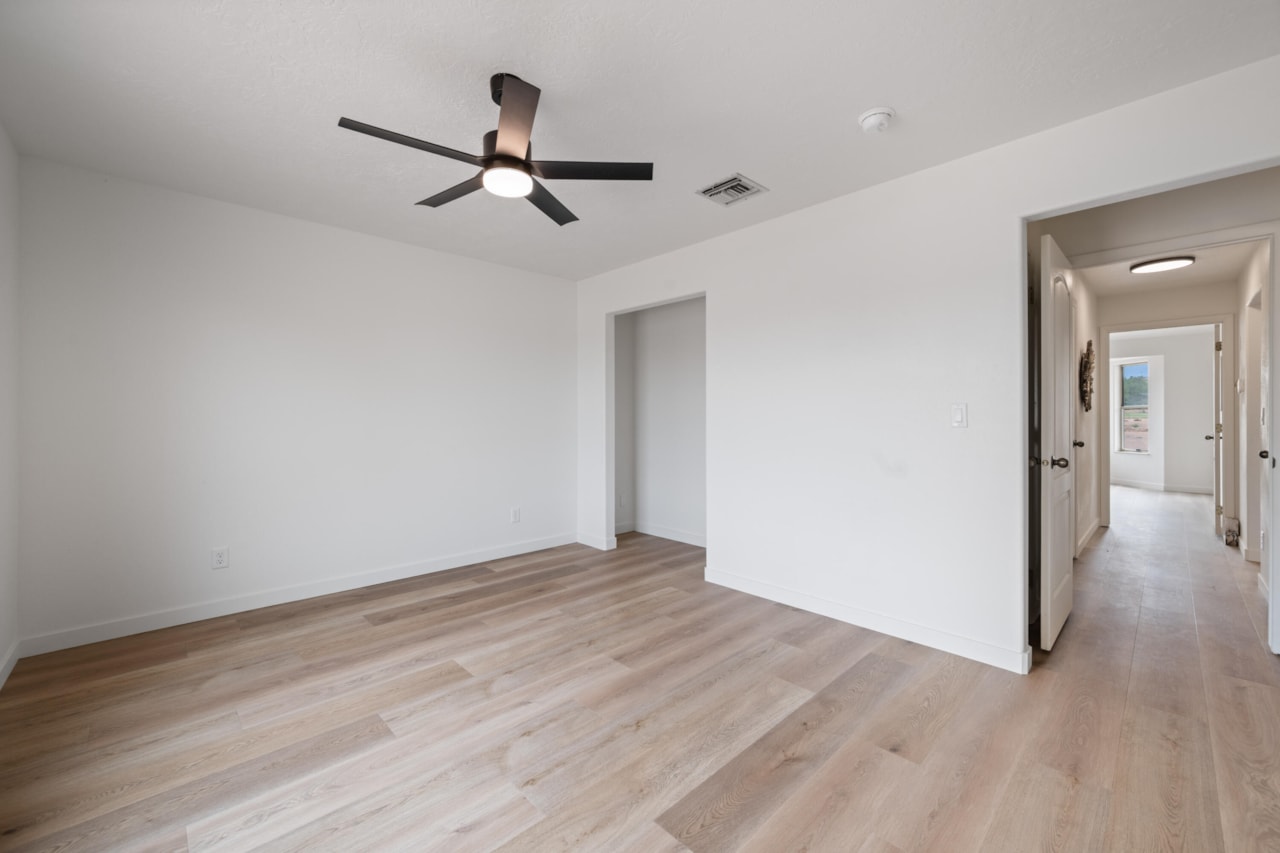 2958 Palmetto CIR St George, UT 84790 home for sale, MLS#25-264773 - Erika Rogers Photo 21