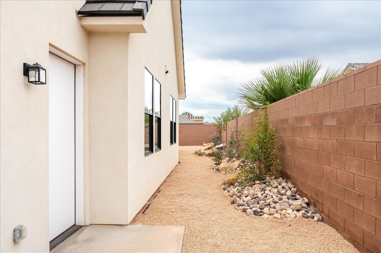 4848 S Homestead Way Washington, UT 84780 home for sale, MLS#25-266794 - Erika Rogers Photo 44