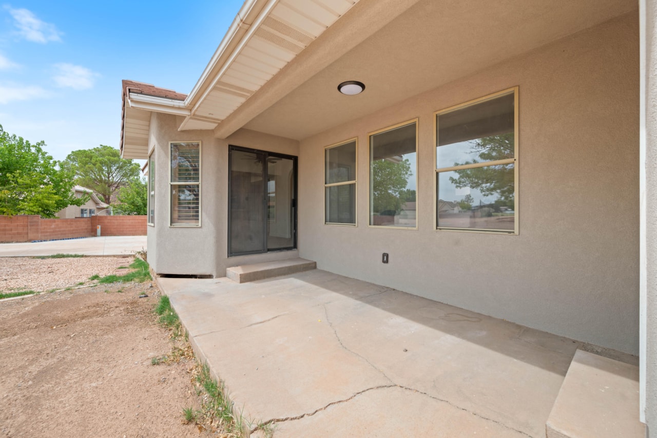 2958 Palmetto CIR St George, UT 84790 home for sale, MLS#25-264773 - Erika Rogers Photo 37