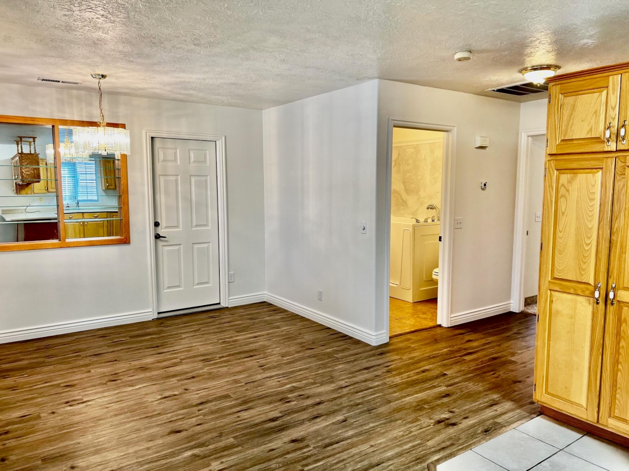 1050 W Red Hills Parkway #64 Washington, UT 84780 home for sale, MLS#25-260560 - Erika Rogers Photo 4