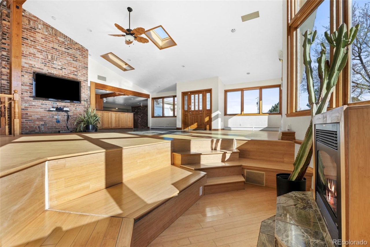 8280 Queen St Churchill Downs Custom 8,078 SF retreat on 1.68 acres with room for three horses, on property gate access to bridle... Arvada Jefferson CO 80005 6600616 home for sale $1,690,000 6600616 Photo 8