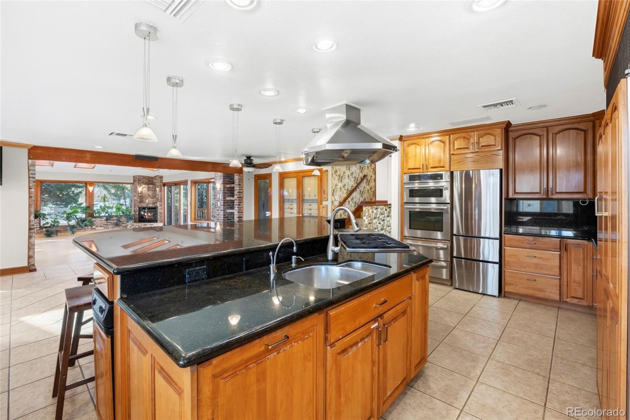 8280 Queen St Churchill Downs Custom 8,078 SF retreat on 1.68 acres with room for three horses, on property gate access to bridle... Arvada Jefferson CO 80005 6600616 home for sale $1,690,000 6600616 Photo 12