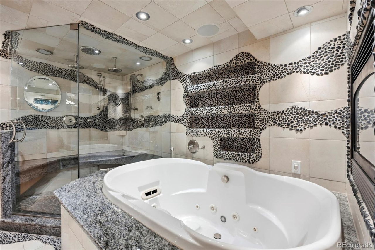 8280 Queen St Churchill Downs Custom 8,078 SF retreat on 1.68 acres with room for three horses, on property gate access to bridle... Arvada Jefferson CO 80005 6600616 home for sale $1,690,000 6600616 Photo 23