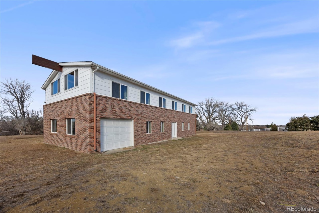 8280 Queen St Churchill Downs Custom 8,078 SF retreat on 1.68 acres with room for three horses, on property gate access to bridle... Arvada Jefferson CO 80005 6600616 home for sale $1,690,000 6600616 Photo 36