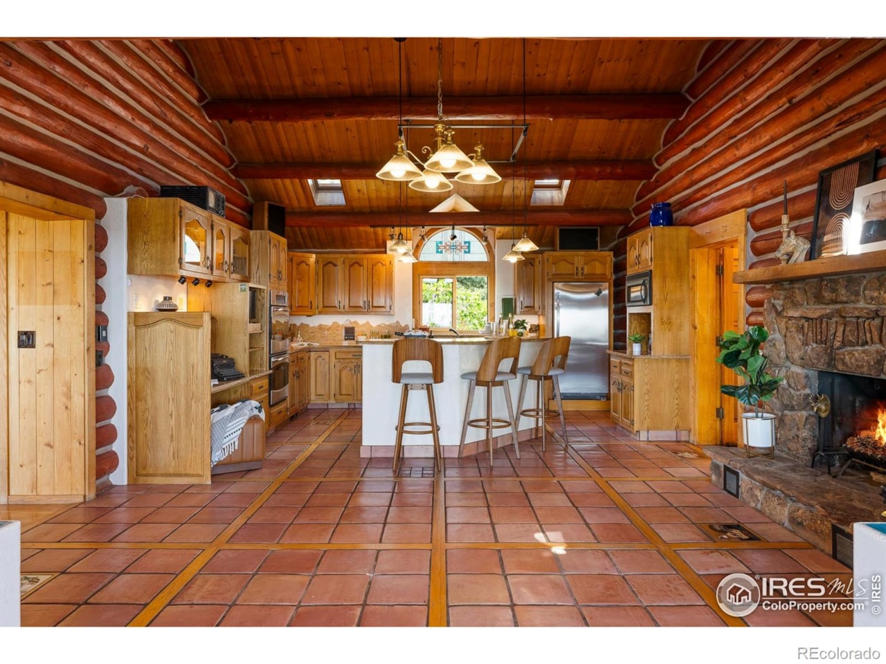 470 Weaver Dr Sugarloaf Welcome to Palacio Celeste, Boulders best kept secret. This stunning property sits at the base of... Boulder Boulder CO 80302 IR1047405 home for sale $13,875,000 IR1047405 Photo 18