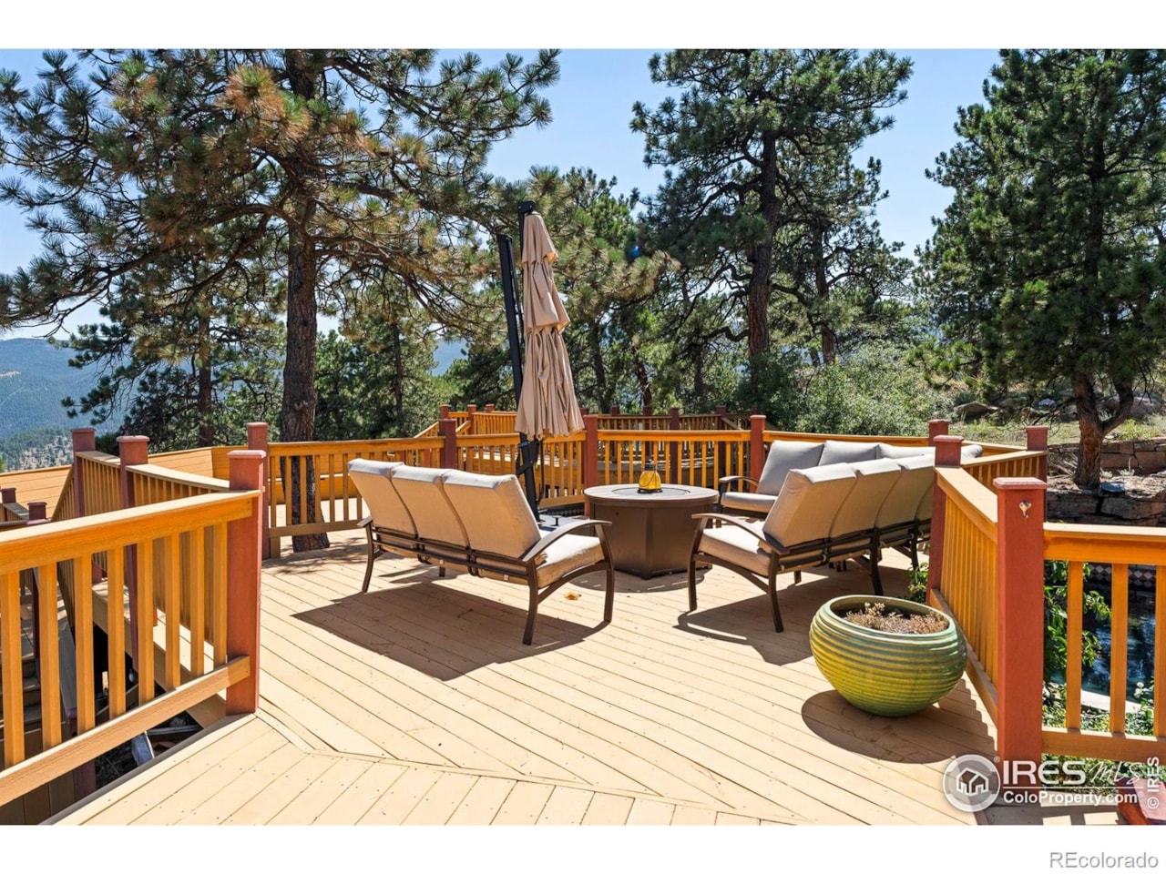 470 Weaver Dr Sugarloaf Welcome to Palacio Celeste, Boulders best kept secret. This stunning property sits at the base of... Boulder Boulder CO 80302 IR1047405 home for sale $13,875,000 IR1047405 Photo 28