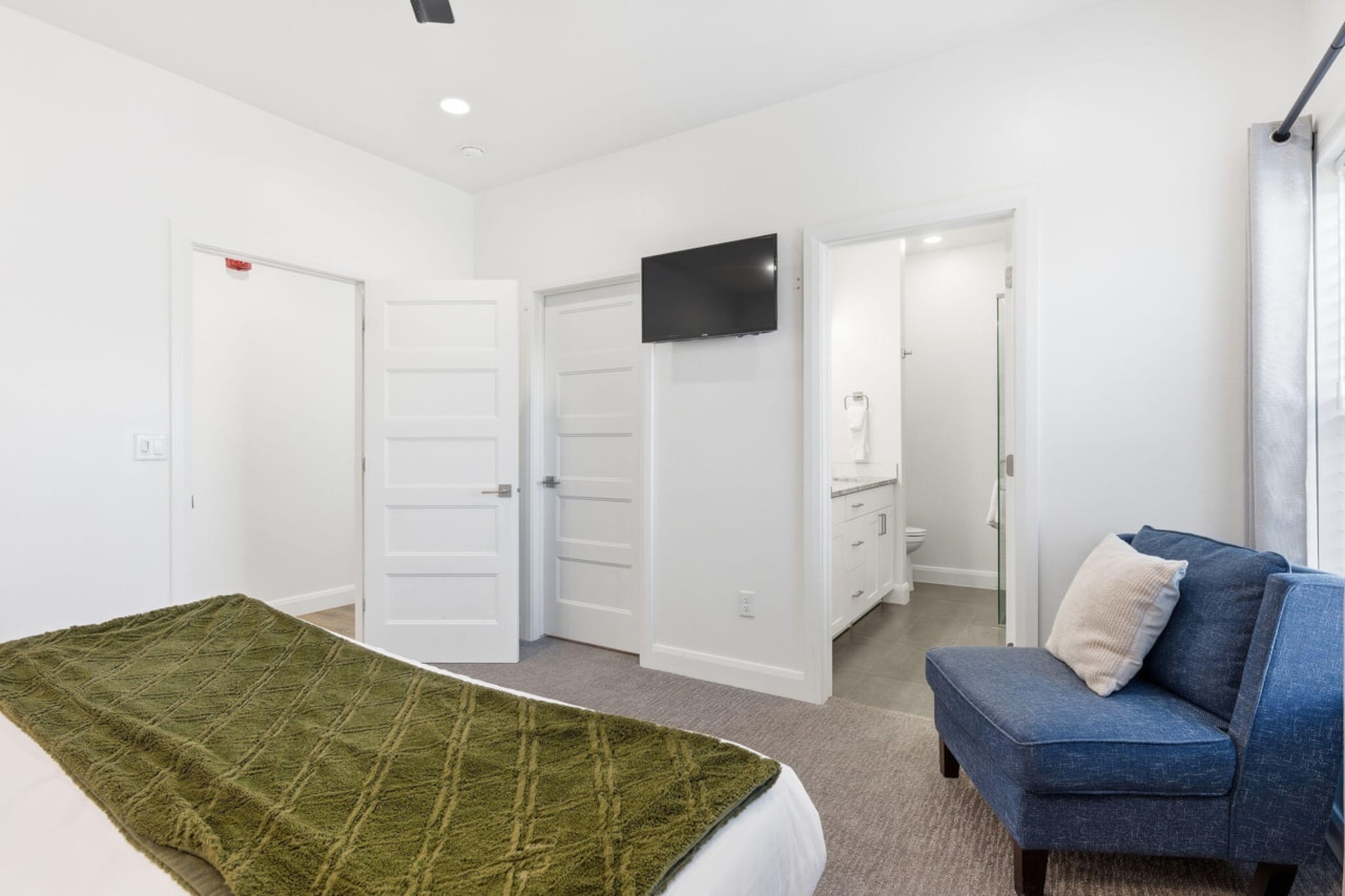 1232 E Villa Way Washington, UT 84780 home for sale, MLS#25-266749 - Erika Rogers Photo 15