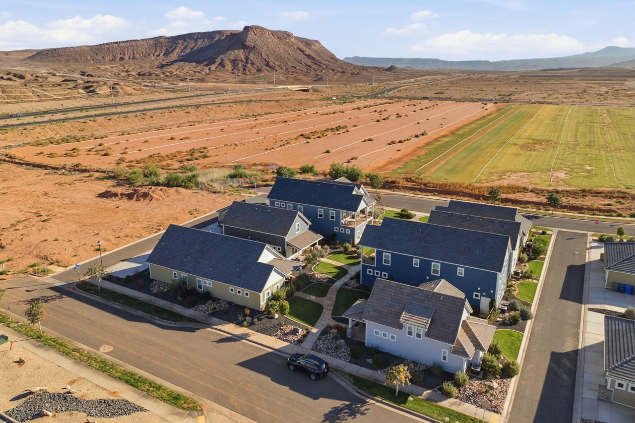 1232 E Villa Way Washington, UT 84780 home for sale, MLS#25-266749 - Erika Rogers Photo 37