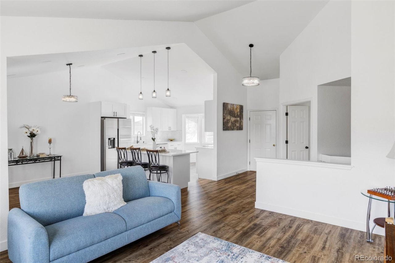 20063 E Tufts Dr Fox Hill 4th Flg Welcome to this spacious 4-bedroom, 3-bathroom home located in the desirable neighborhood of Piney... Centennial Arapahoe CO 80015 4126759 home for sale $570,000 4126759 Photo 4