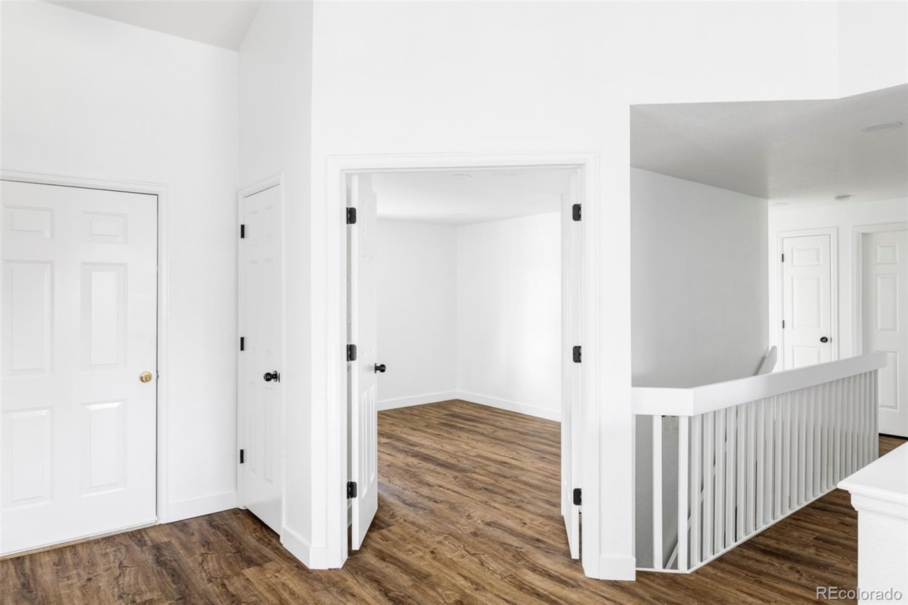 20063 E Tufts Dr Fox Hill 4th Flg Welcome to this spacious 4-bedroom, 3-bathroom home located in the desirable neighborhood of Piney... Centennial Arapahoe CO 80015 4126759 home for sale $570,000 4126759 Photo 12