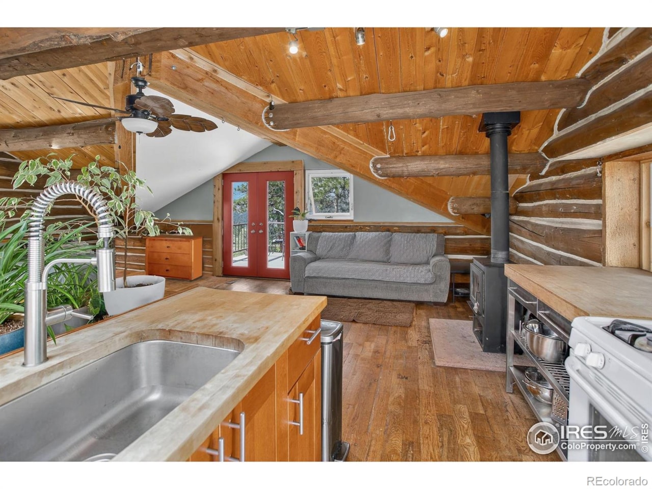 1327 Weaver Dr Sugarloaf Welcome to Palacio Celeste, Boulders best kept secret. This stunning property sits at the base of... Boulder Boulder CO 80302 IR1047403 home for sale $13,875,000 IR1047403 Photo 10