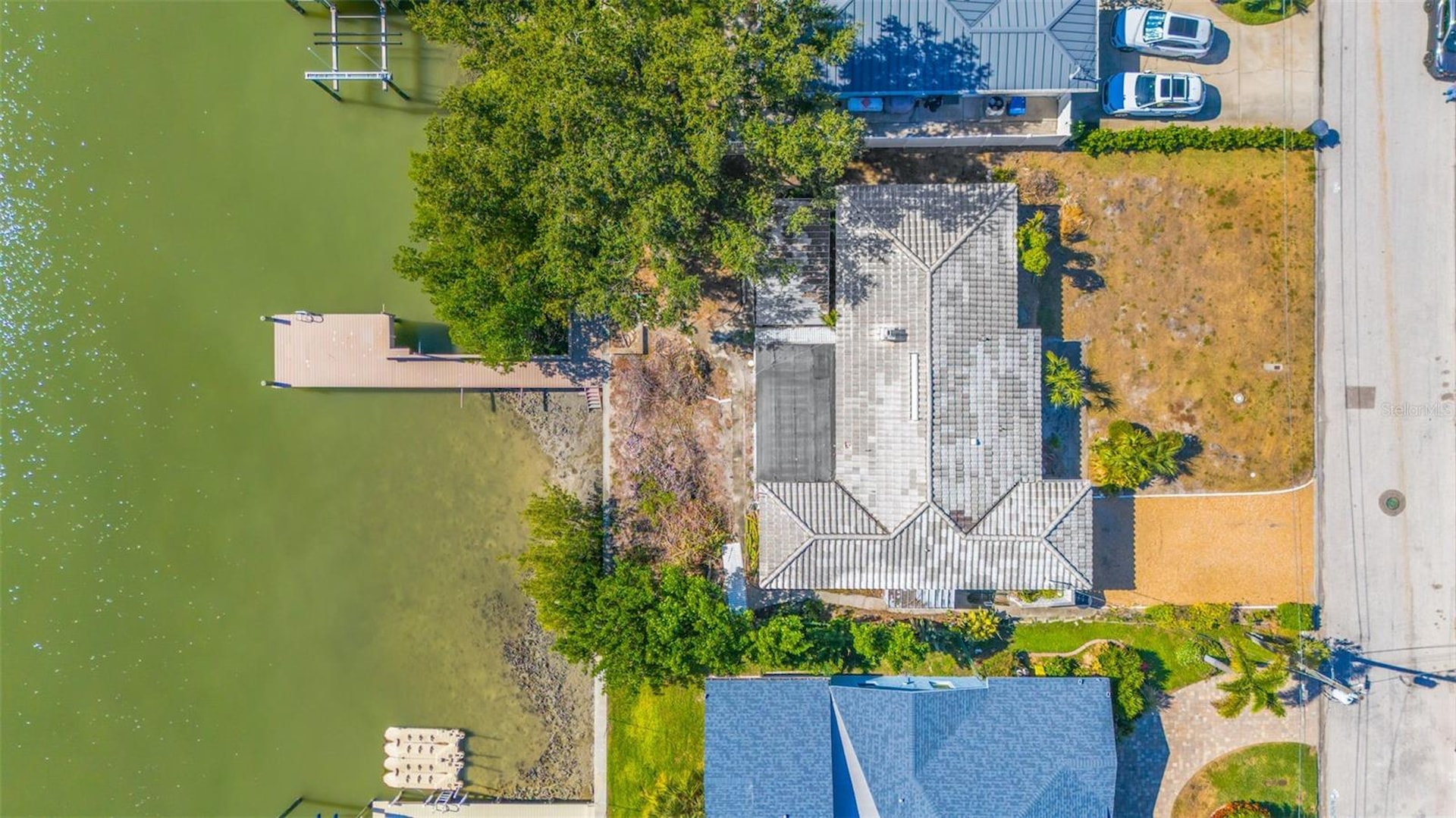 7932 2nd Ave S St. Petersburg, FL 33707 | MLS TB8447994