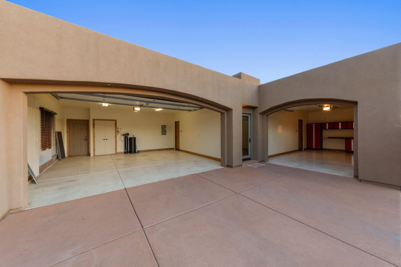 3052 N Snow Canyon Parkway #114 St George, UT 84770 home for sale, MLS#25-266736 - Erika Rogers Photo 35