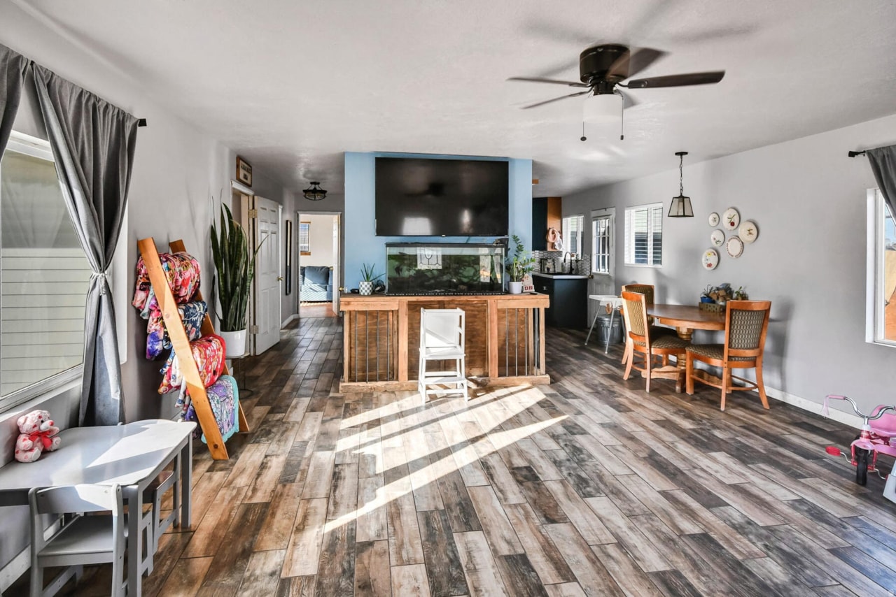 245 N 200  W Monroe, UT 84754 home for sale, MLS#25-266822 - Erika Rogers Photo 6