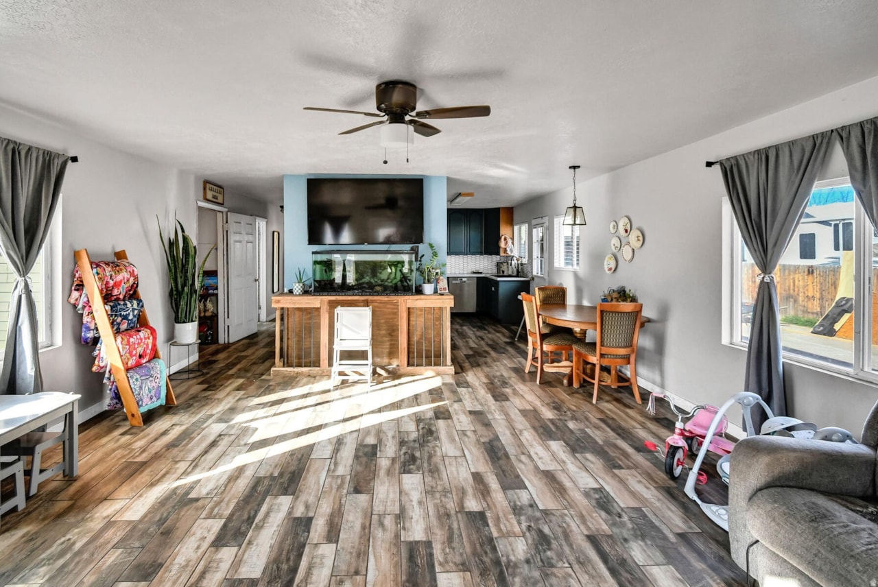 245 N 200  W Monroe, UT 84754 home for sale, MLS#25-266822 - Erika Rogers Photo 8