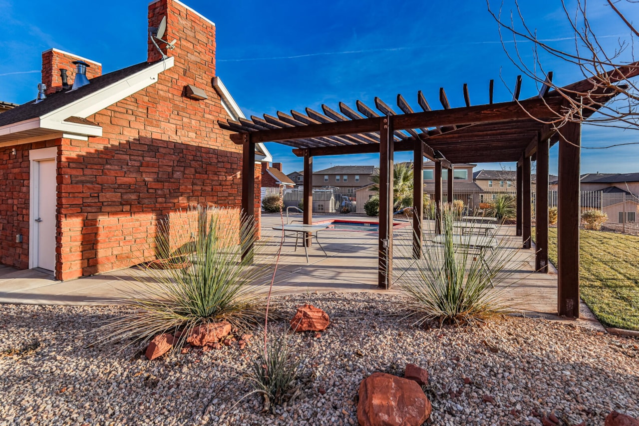 370 W Buena Vista Blvd #55 Washington, UT 84780 home for sale, MLS#25-266827 - Erika Rogers Photo 28