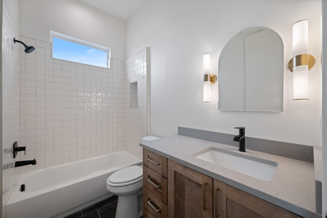 991 N Red Rock RD St George, UT 84770 home for sale, MLS#25-265771 - Erika Rogers Photo 24