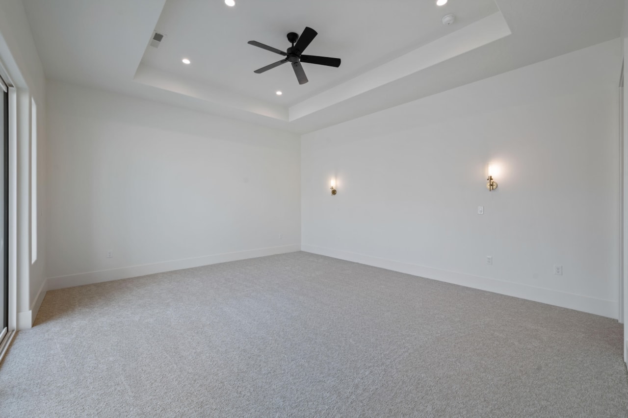 991 N Red Rock RD St George, UT 84770 home for sale, MLS#25-265771 - Erika Rogers Photo 38