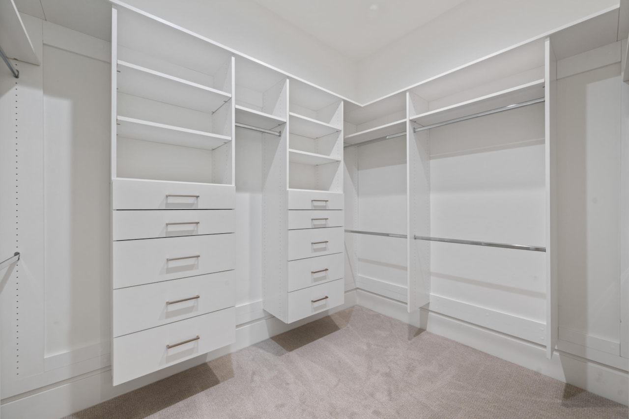 991 N Red Rock RD St George, UT 84770 home for sale, MLS#25-265771 - Erika Rogers Photo 42