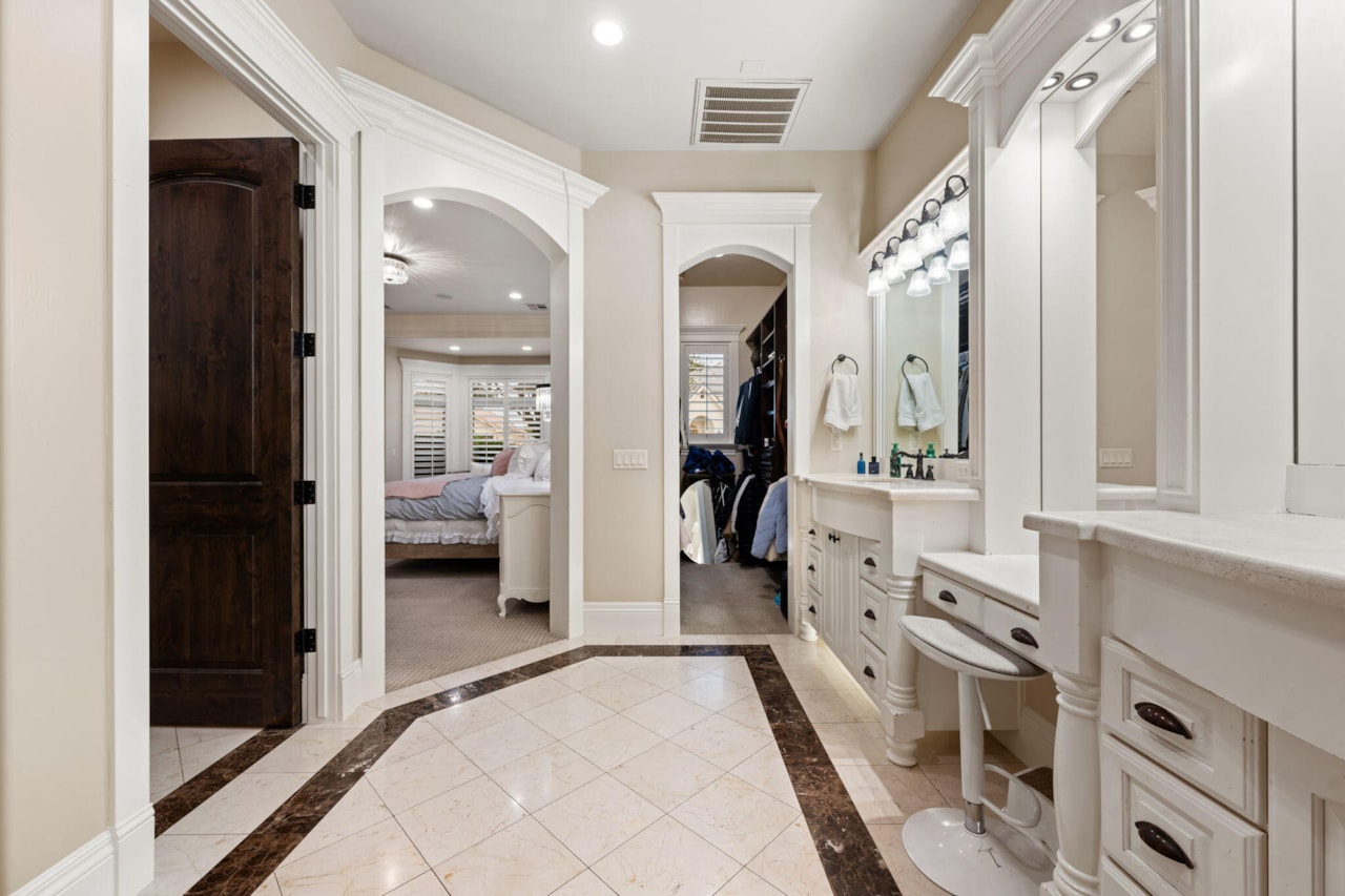 2368 Covey LN Santa Clara, UT 84765 home for sale, MLS#25-266831 - Erika Rogers Photo 34