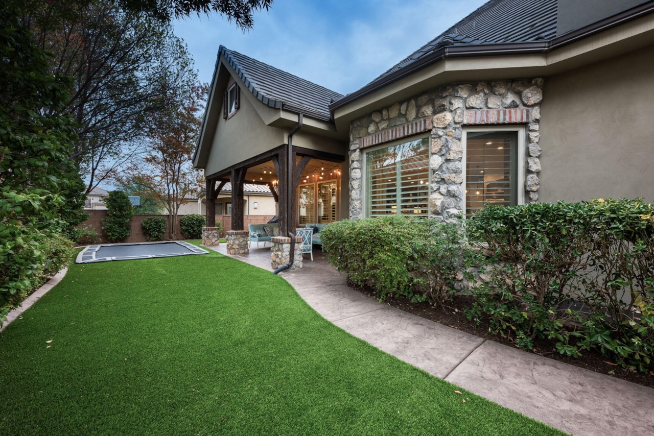 2368 Covey LN Santa Clara, UT 84765 home for sale, MLS#25-266831 - Erika Rogers Photo 58