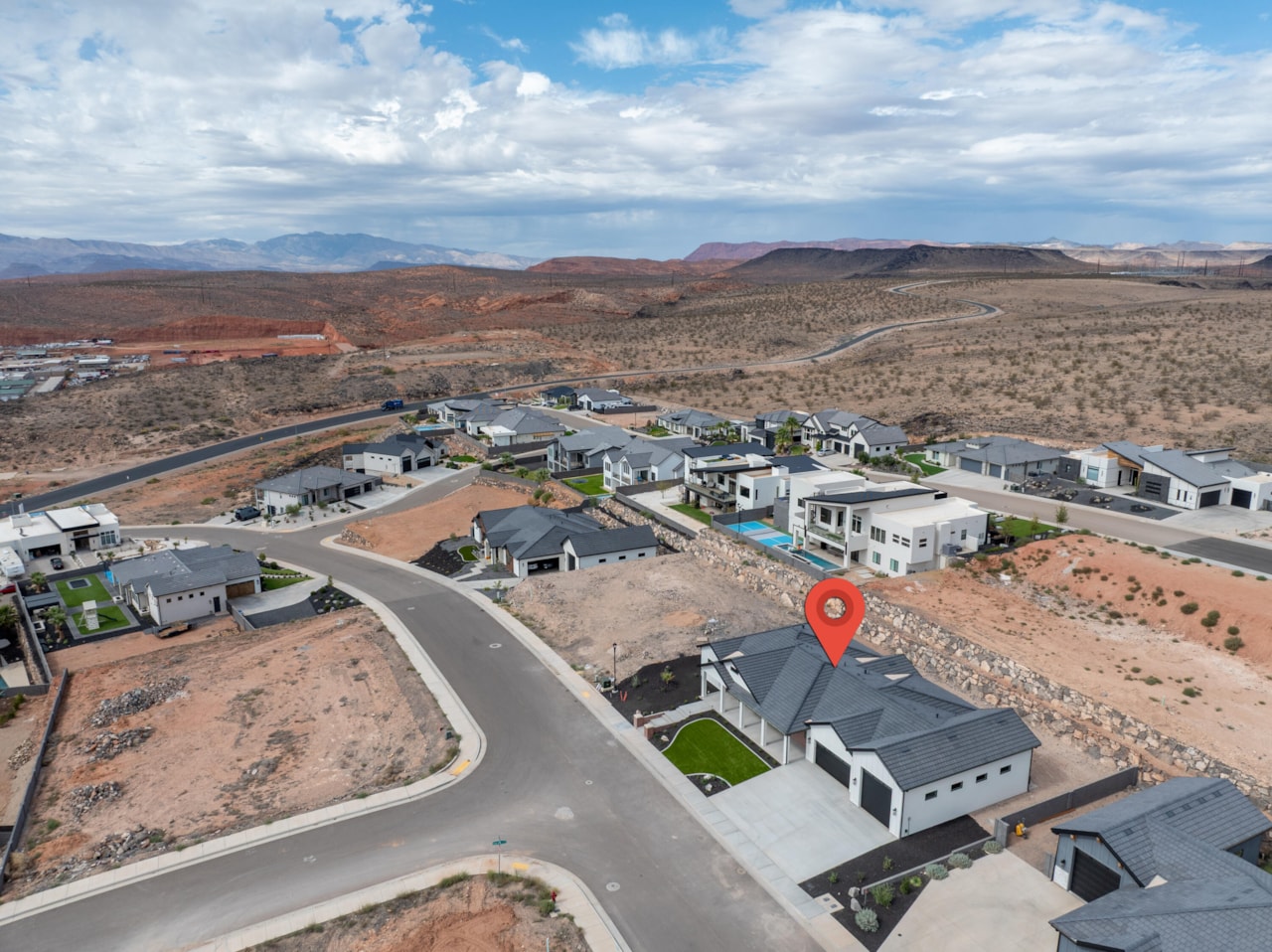 991 N Red Rock RD St George, UT 84770 home for sale, MLS#25-265771 - Erika Rogers Photo 66