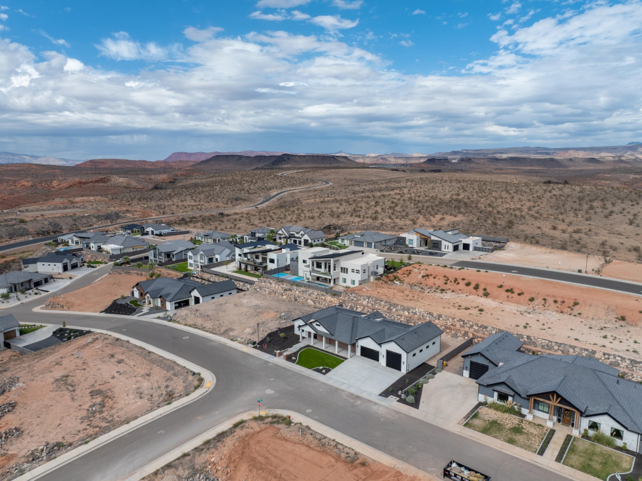 991 N Red Rock RD St George, UT 84770 home for sale, MLS#25-265771 - Erika Rogers Photo 67