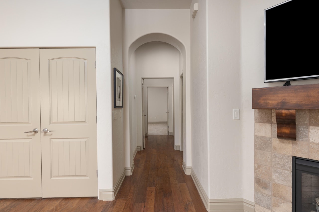 280 S Luce Del Sol #316 St George, UT 84770 condo for sale, MLS#25-261503 - Erika Rogers Photo 18