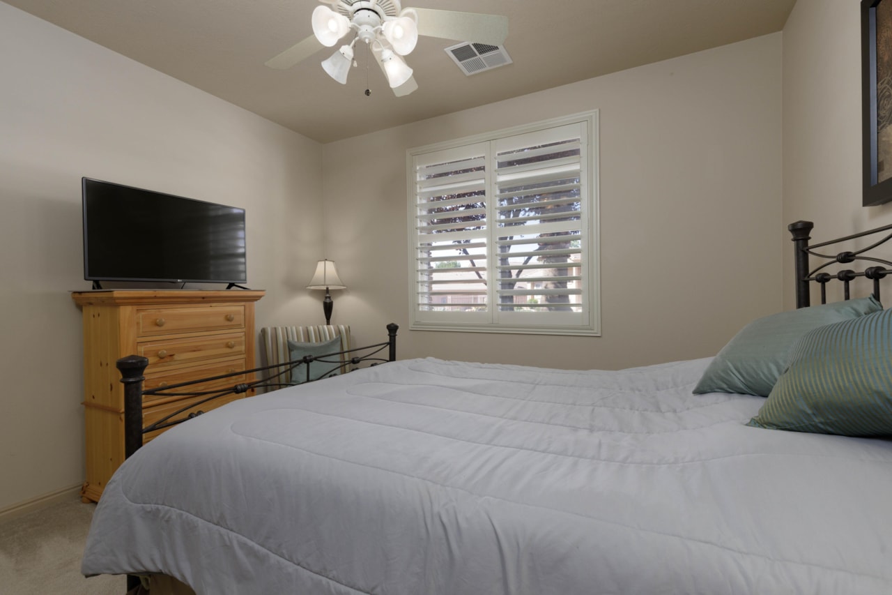 1806 N Dixie Downs RD #27 St George, UT 84770 home for sale, MLS#25-265572 - Erika Rogers Photo 10