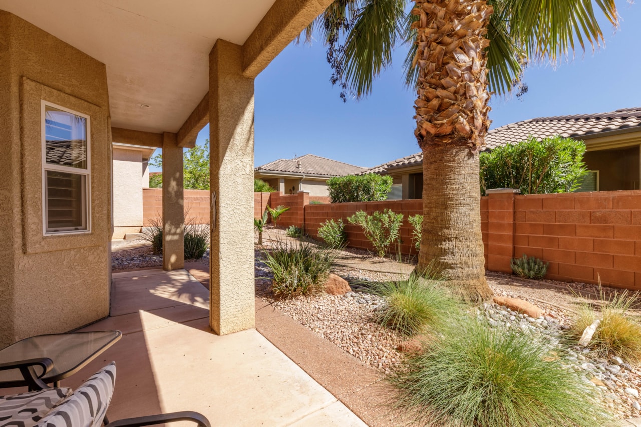 1806 N Dixie Downs RD #27 St George, UT 84770 home for sale, MLS#25-265572 - Erika Rogers Photo 27