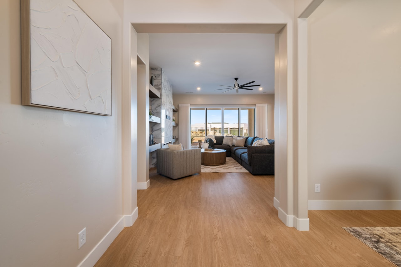 534 S Cecita Way St George, UT 84770 home for sale, MLS#25-266853 - Erika Rogers Photo 7