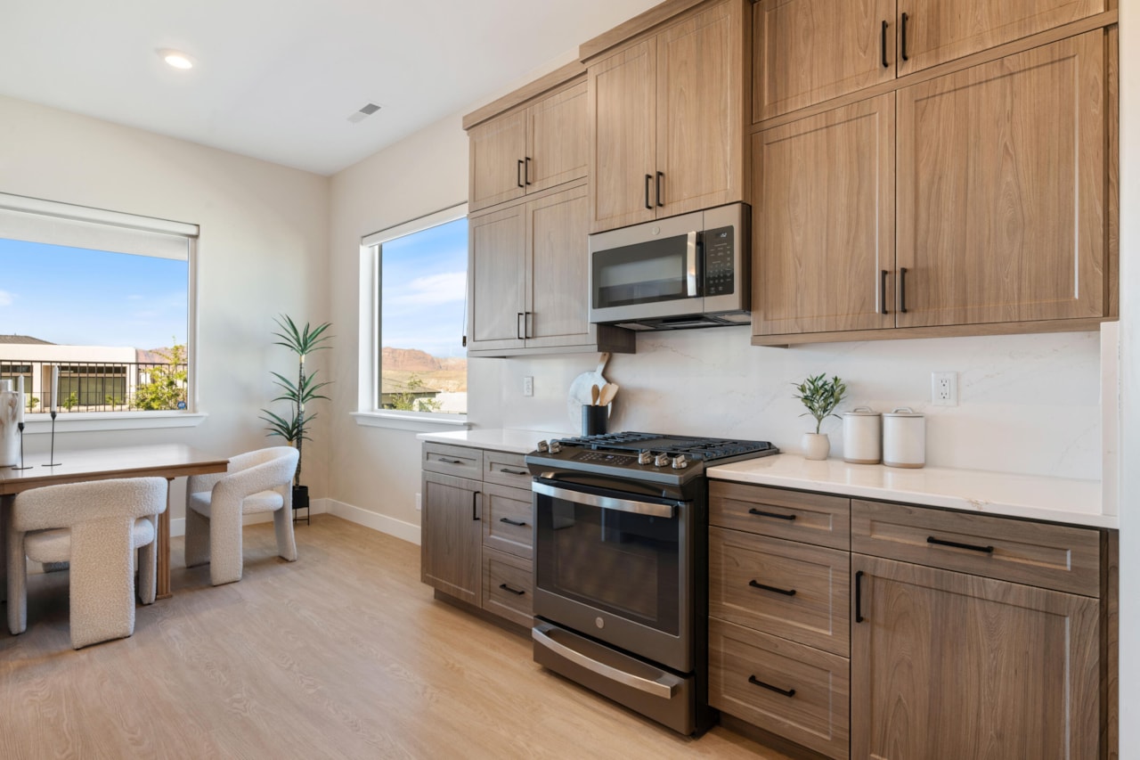 534 S Cecita Way St George, UT 84770 home for sale, MLS#25-266853 - Erika Rogers Photo 14