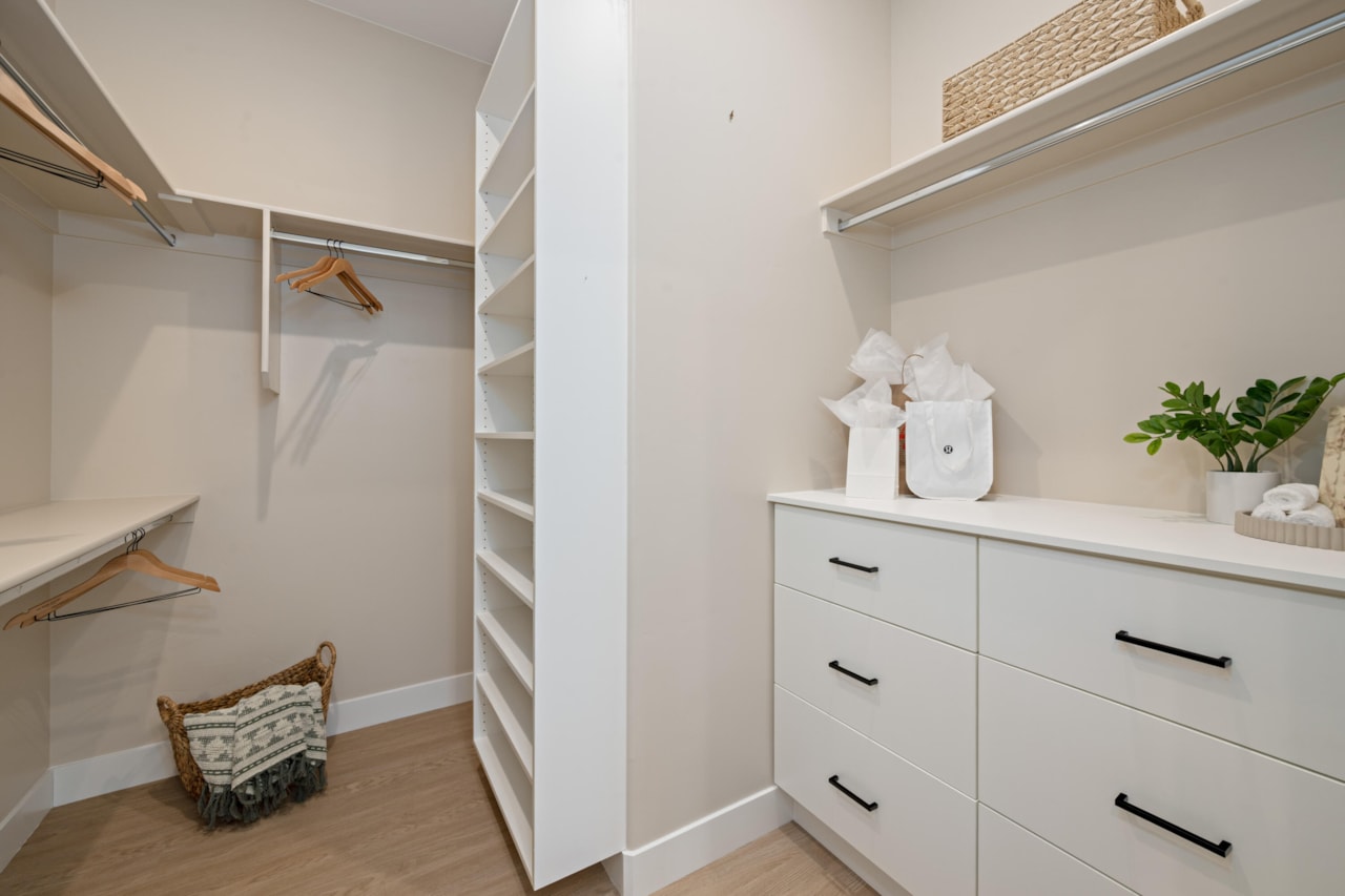 534 S Cecita Way St George, UT 84770 home for sale, MLS#25-266853 - Erika Rogers Photo 19