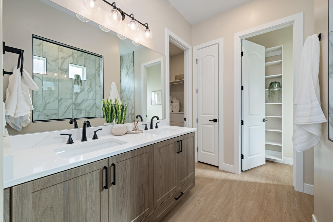 534 S Cecita Way St George, UT 84770 home for sale, MLS#25-266853 - Erika Rogers Photo 20