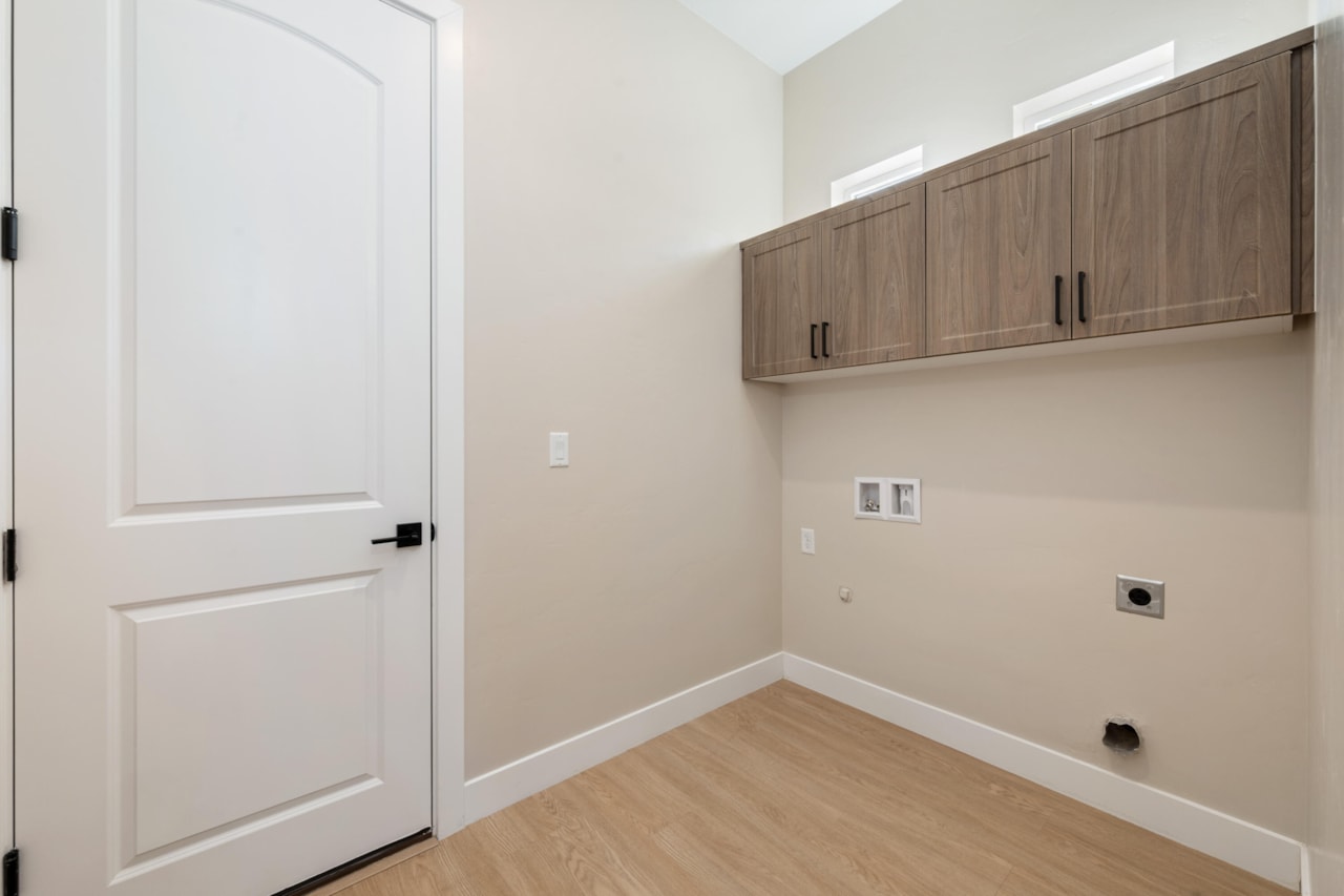 534 S Cecita Way St George, UT 84770 home for sale, MLS#25-266853 - Erika Rogers Photo 27