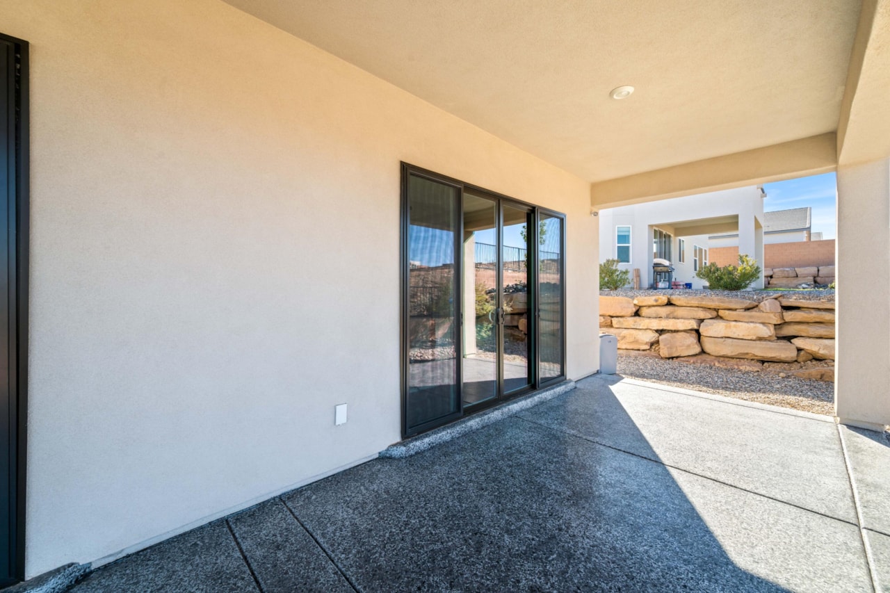 534 S Cecita Way St George, UT 84770 home for sale, MLS#25-266853 - Erika Rogers Photo 33