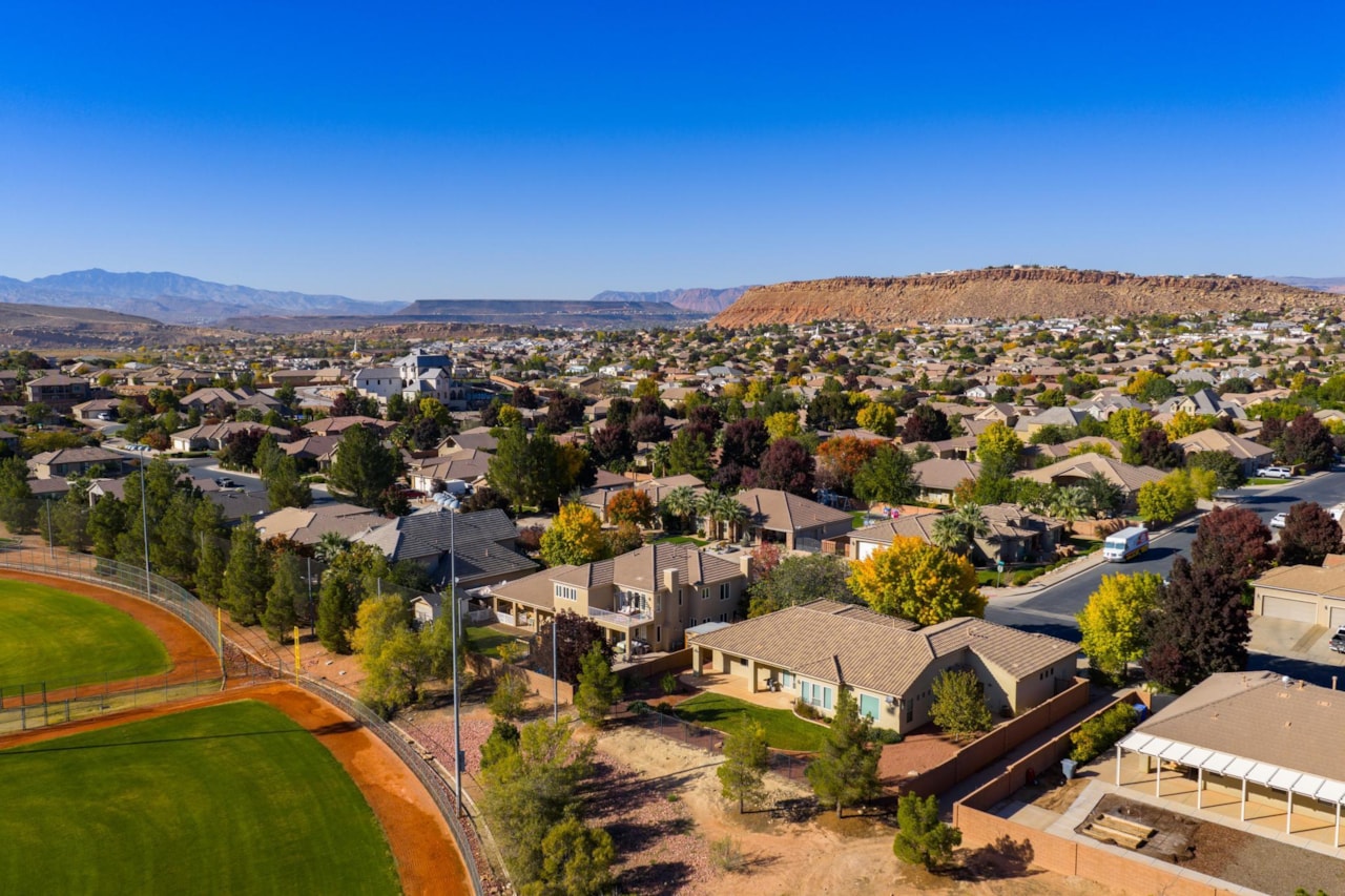 2442 E Mountain Ledge St George, UT 84790 home for sale, MLS#25-265250 - Erika Rogers Photo 46