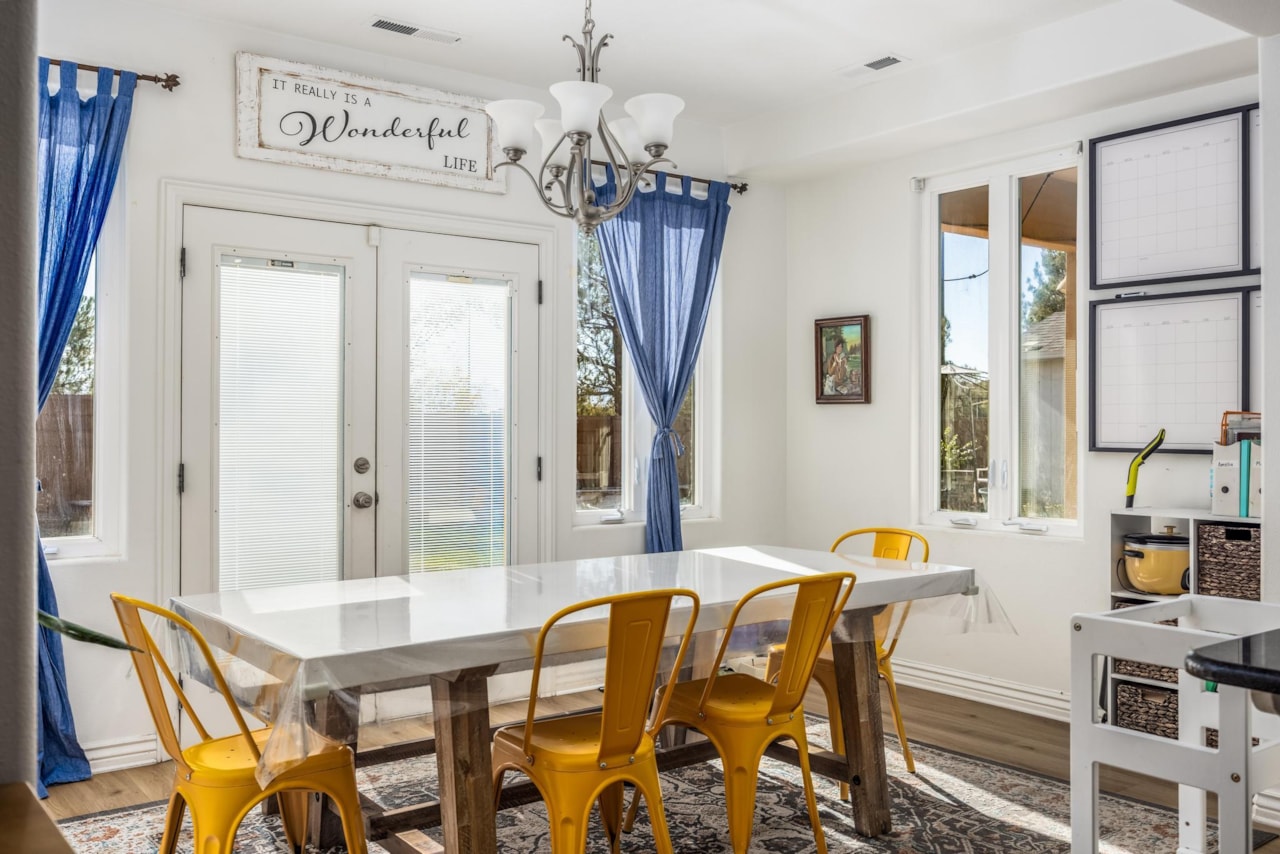 2442 E Mountain Ledge St George, UT 84790 home for sale, MLS#25-265250 - Erika Rogers Photo 13