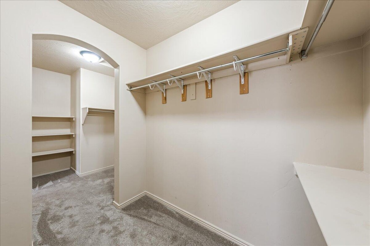 2866 E Carmine DR St George, UT 84790 home for sale, MLS#25-266829 - Erika Rogers Photo 28