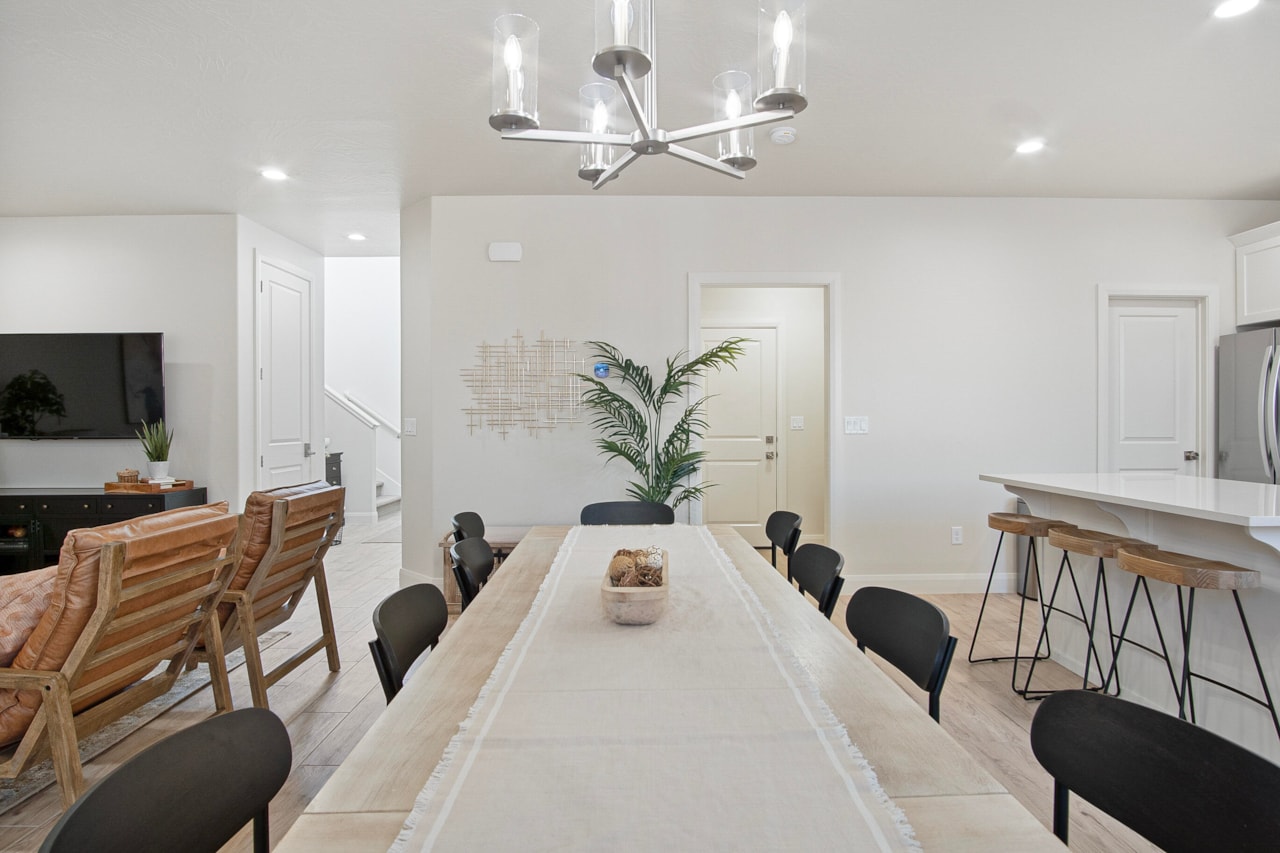 1426 N Rustico DR Washington, UT 84780 home for sale, MLS#25-266864 - Erika Rogers Photo 9