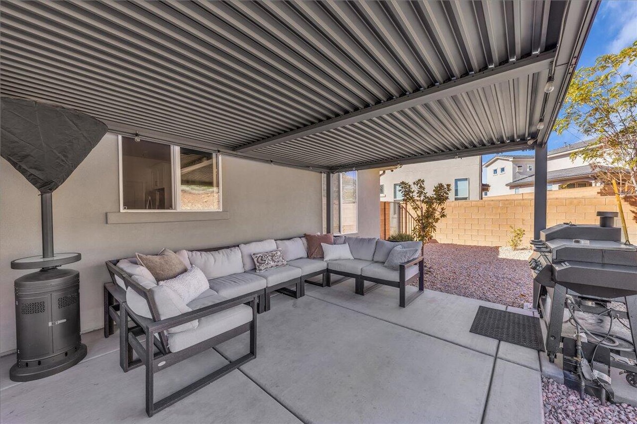 1426 N Rustico DR Washington, UT 84780 home for sale, MLS#25-266864 - Erika Rogers Photo 31