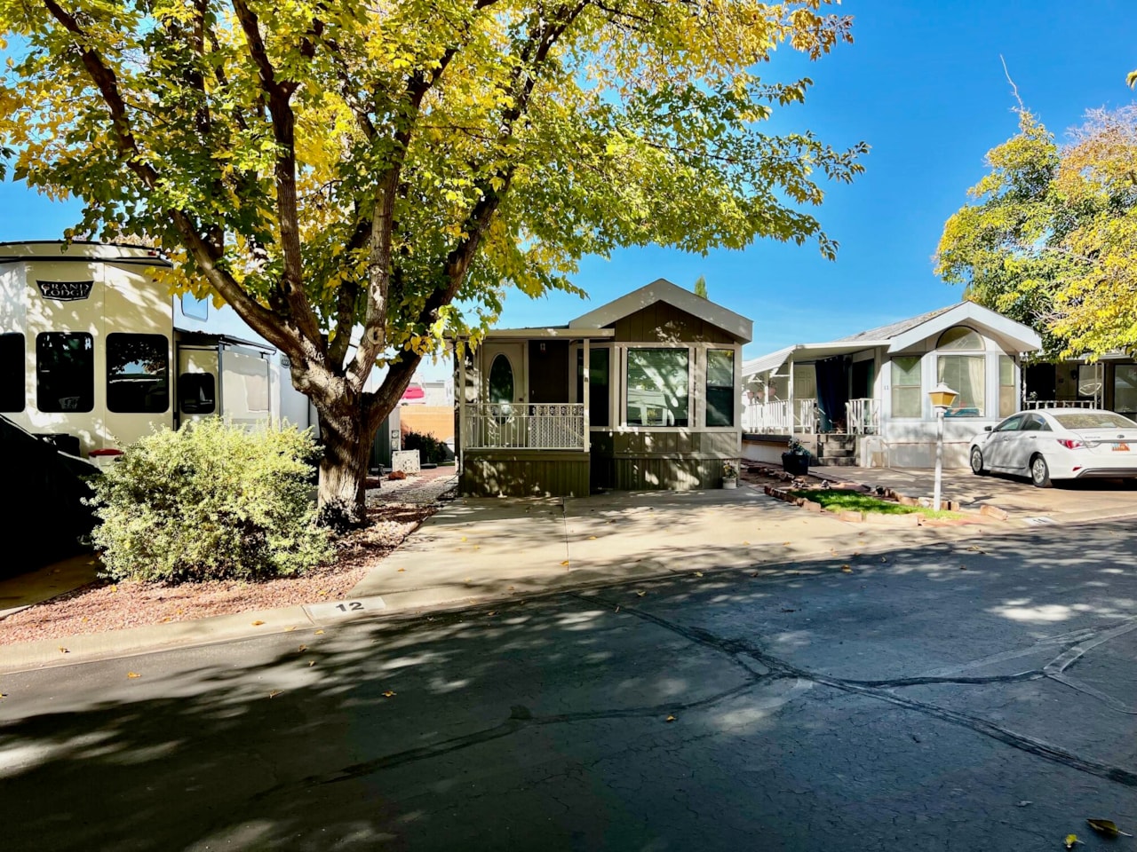 1160 E Telegraph ST #12 Washington, UT 84780 home for sale, MLS#25-266769 - Erika Rogers Photo 2