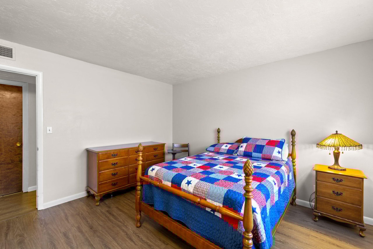 55 E 700 S #8 St George, UT 84770 home for sale, MLS#25-266873 - Erika Rogers Photo 13