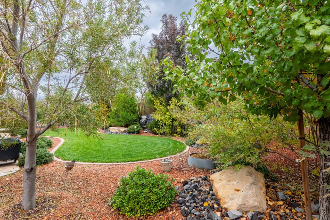 4047 S 890  E Washington, UT 84780 home for sale, MLS#25-266874 - Erika Rogers Photo 33