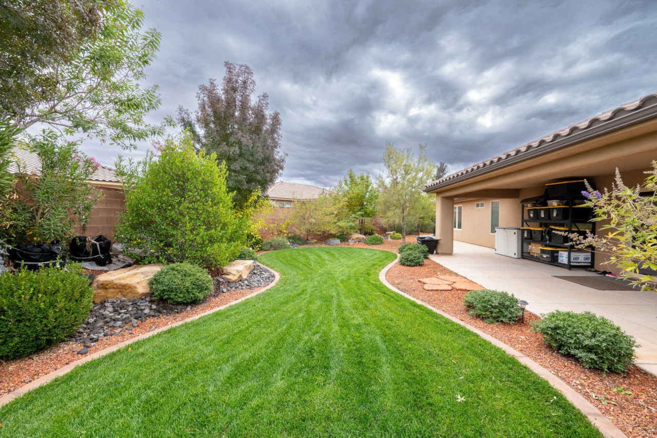 4047 S 890  E Washington, UT 84780 home for sale, MLS#25-266874 - Erika Rogers Photo 35